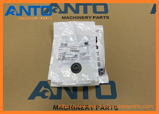 4893936 Nozes de flange KOMATSU Peças sobressalentes de escavadeira adequadas para QSB6.7