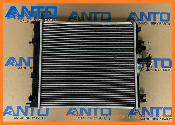 20T-03-81110 20T0381110 Radiador de tanque de água KOMATSU Peças sobressalentes para escavadeiras PC30R-8 PC35R-8 PC40R-8