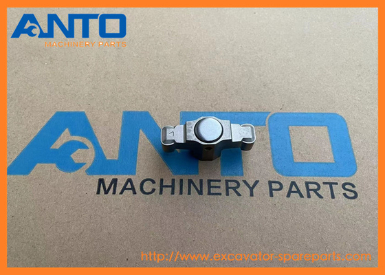 1J700-13463 Braço de ponte de válvula KUBOTA Peças sobressalentes de escavadeira adequadas para V2607 R065