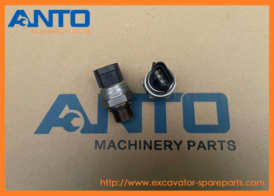4703324 Sensor de pressão HITACHI Excavatores Partes Elétricas Adaptadas para ZX140W-3 ZX145W-3